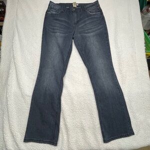 Women’s APII Jeans 14W, Blue jeans